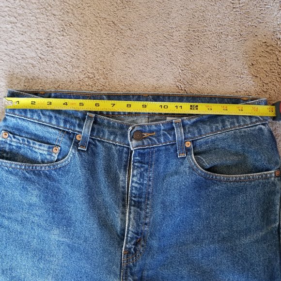 Vintage Levi 505 Jeans - Picture 3 of 7